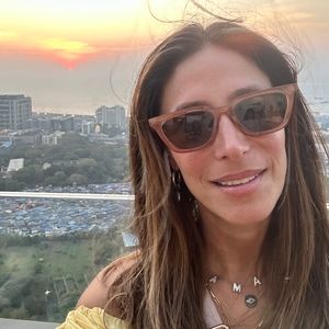 Meet your Posher, Becky